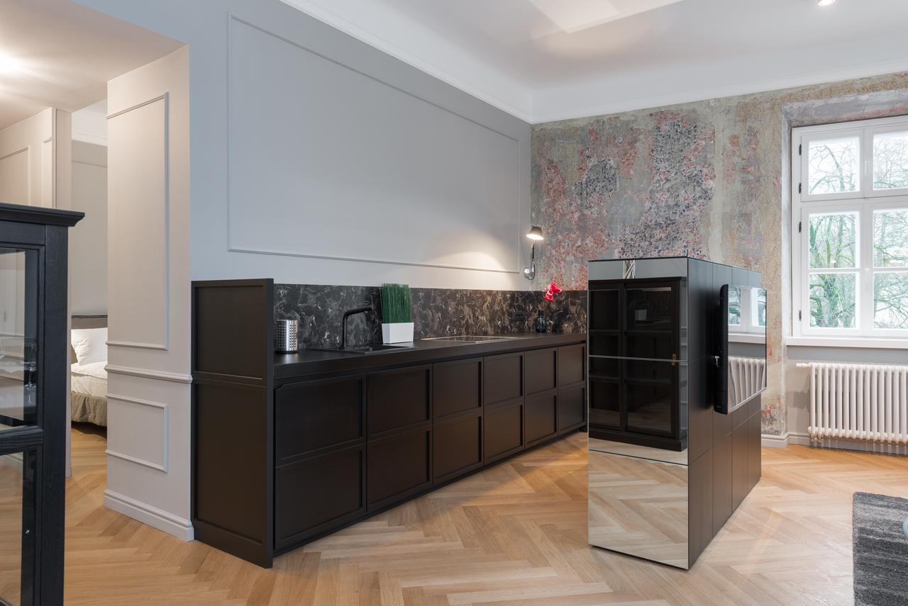 Apartments Rog リュブリャナ エクステリア 写真