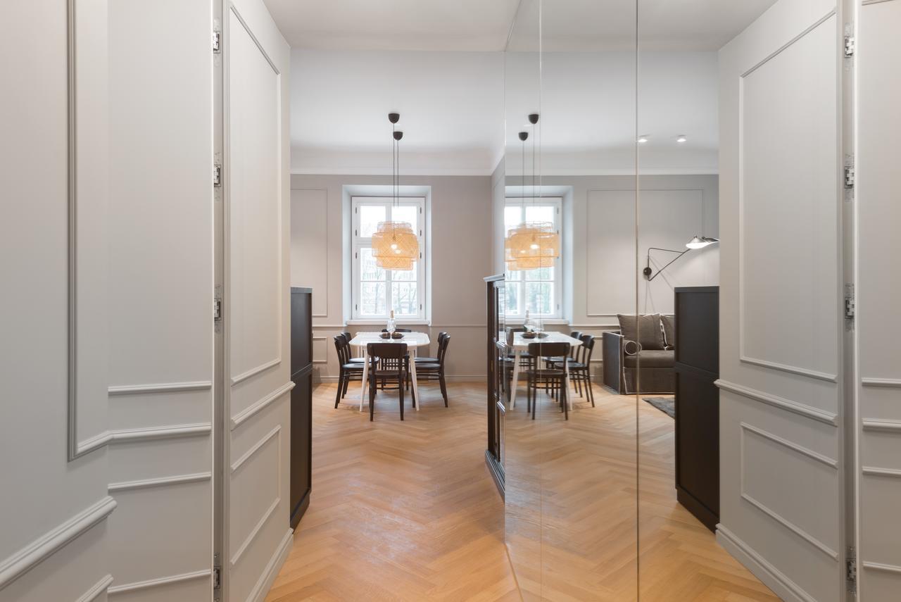 Apartments Rog リュブリャナ エクステリア 写真